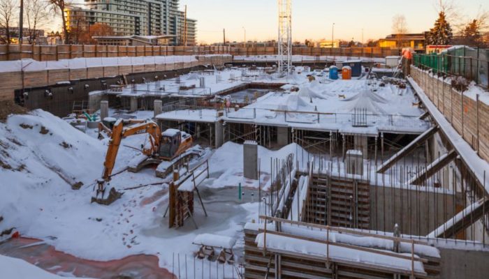 Service‌ ‌de‌ ‌déglaçage‌ ‌mobile‌ ‌à Joliette dans Lanaudière ‌de toiture, de gouttière, de coffrage de fondation, de stationnement, d’allée et trottoir, de béton et pavé uni, de machinerie lourde, dégel de tuyaux, de drains, de conduites souterraines   /  Lavage Pression Net